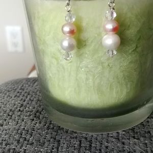 2 for $15 New Fresh Water Pearl dangle earrings with 2 pearls and 2 crystals.